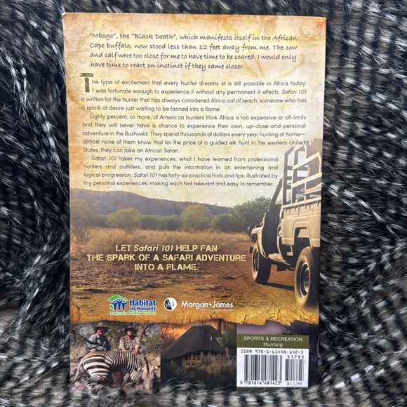 Safari 101 Hunting Africa: The Ultimate Adventure by David L Brown - Picture 2 of 4
